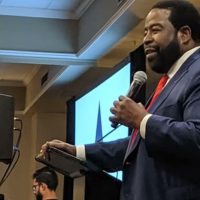 HOW TO MAKE A WAY OUT OF NO WAY - Les Brown