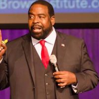 FROM POVERTY TO GREATNESS - Les Brown