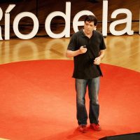 What makes us feel good about our work? | Dan Ariely