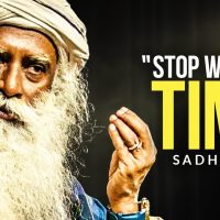 Sadhguru’s Advice Will Leave You SPEECHLESS (MUST WATCH)