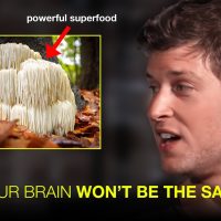 The Most POWERFUL FOODS You Should Eat Every Day & What Foods You Should AVOID