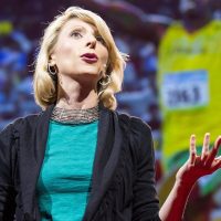 Your body language may shape who you are | Amy Cuddy
