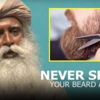 Sadhguru: "This is why I never shave my beard"