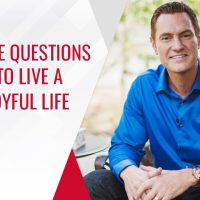 2 Simple Questions to Ask to Live a More Joyful Life » October 3, 2022 » 2 Simple Questions to Ask to Live a More Joyful