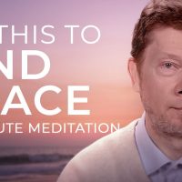 How to Find Space around What Is Happening | 20 Minute Meditation with Eckhart Tolle