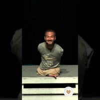 I have a real relationship with the REAL GOD! #nickvujicic #limblesspreacher  #shorts